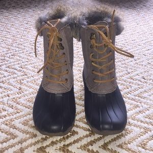 NWOT Sperry Boots